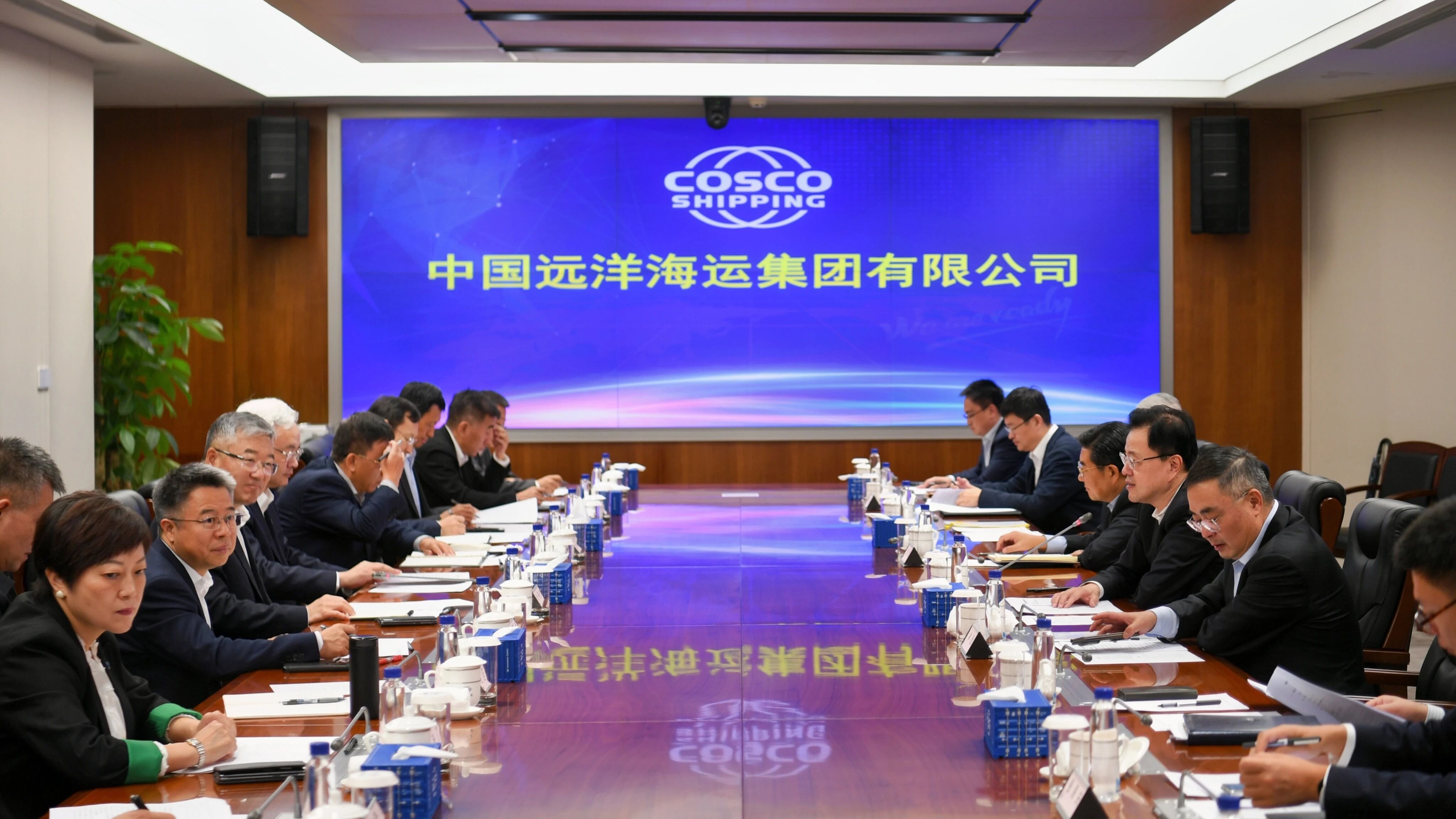 W020251108834884334129